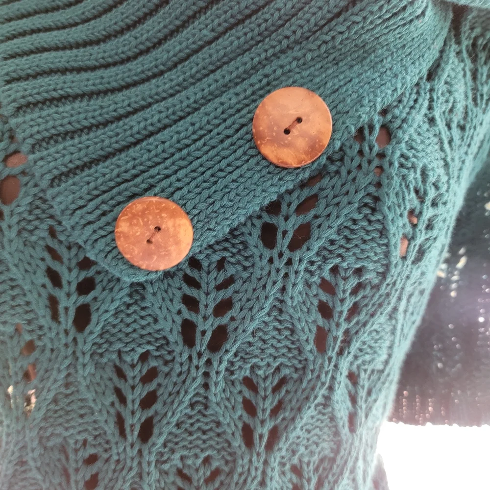 Crocheted top - Picture 3 of 5